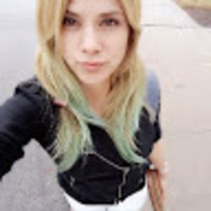 Meet your Posher, Janeth